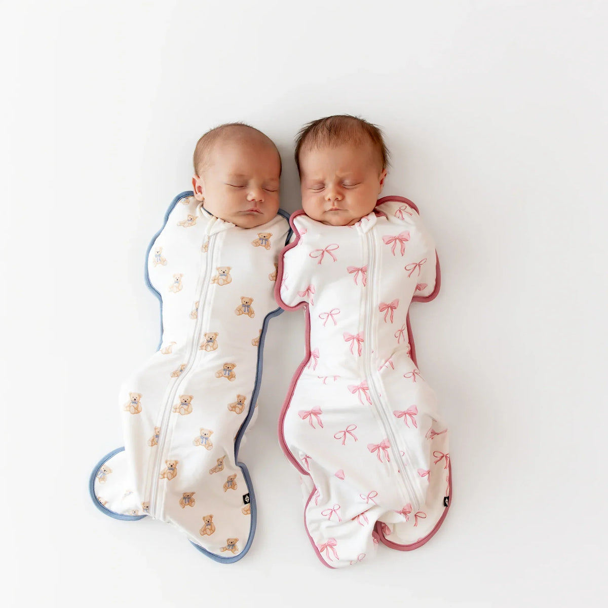 Swaddle Bag in Bow 0.5