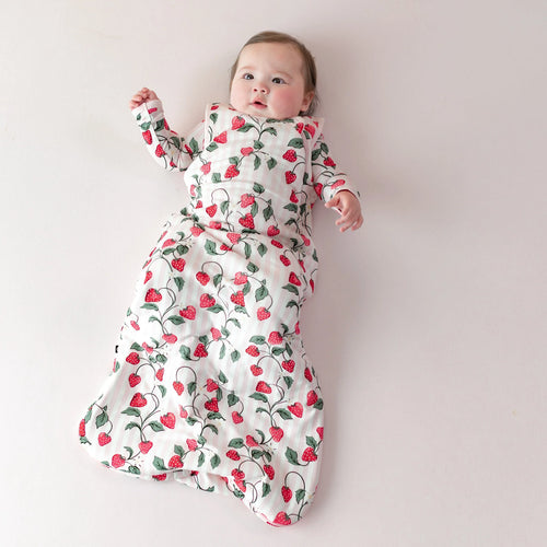 Sleep Bag in Strawberry Fields 1.0