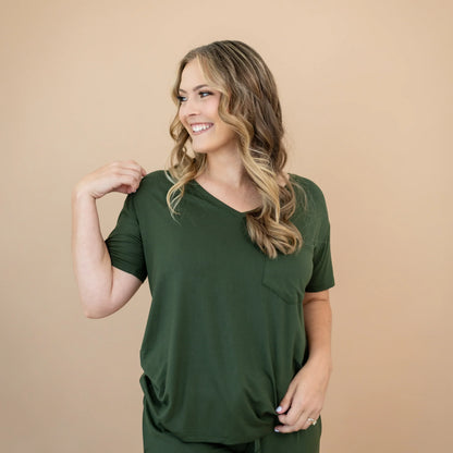 Women’s Relaxed Fit V-Neck in Fir