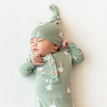Knotted Gown with Hat Set in Silly Goose
