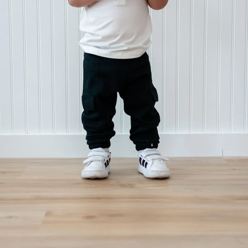 Fleece Cargo Pants in Midnight